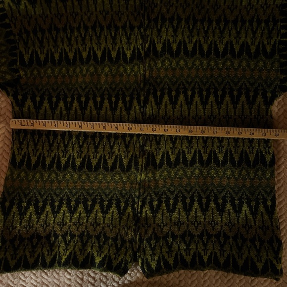 Koi Men's Olive and Black Zip-Up Sweater - Picture 4 of 6